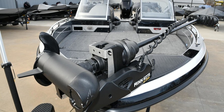 Everglades 230 cc w/ 250 verado