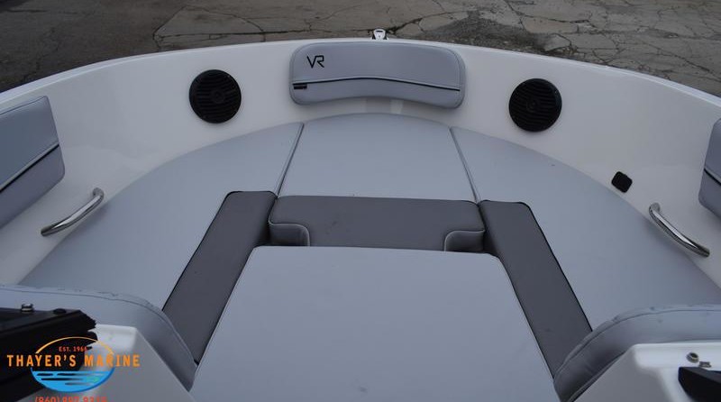 Bayliner VR6 BOWRIDER