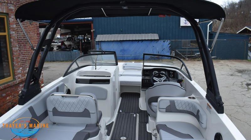 Bayliner VR6 BOWRIDER