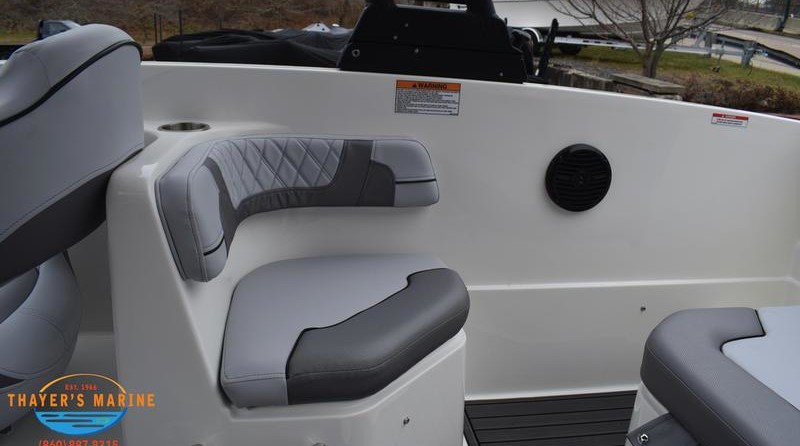 Bayliner VR6 BOWRIDER