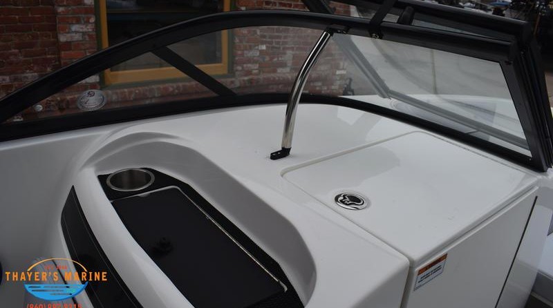 Bayliner VR6 BOWRIDER