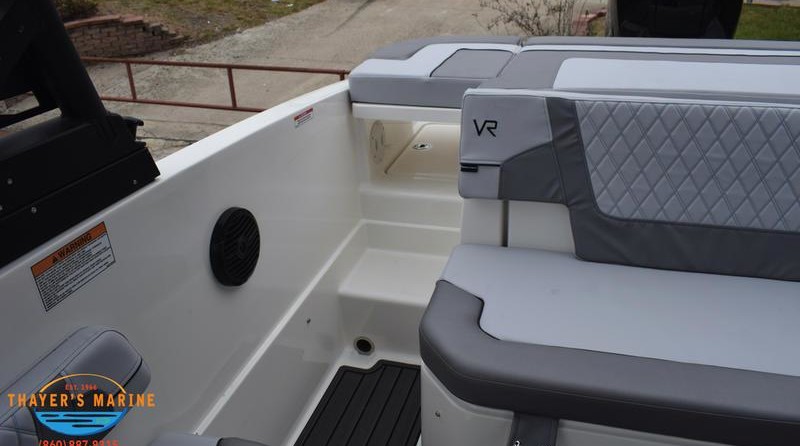 Bayliner VR6 BOWRIDER