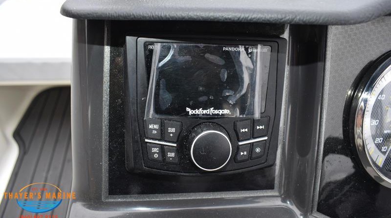 Bayliner VR6 BOWRIDER