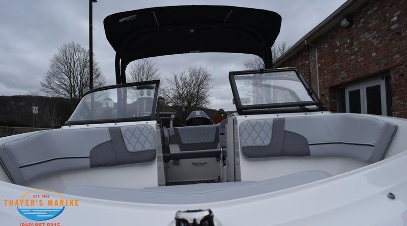 Bayliner VR6 BOWRIDER