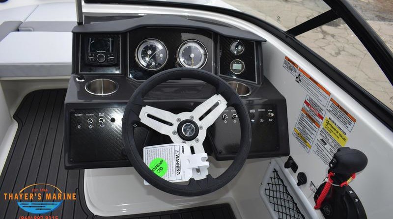 Bayliner VR6 BOWRIDER