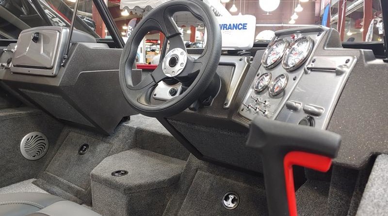 Tracker Pro Guide V-175 WT