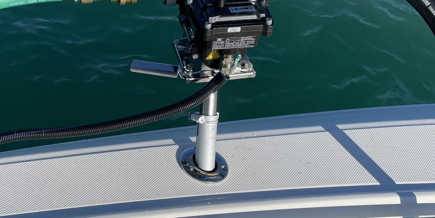 Boston Whaler 350 Outrage