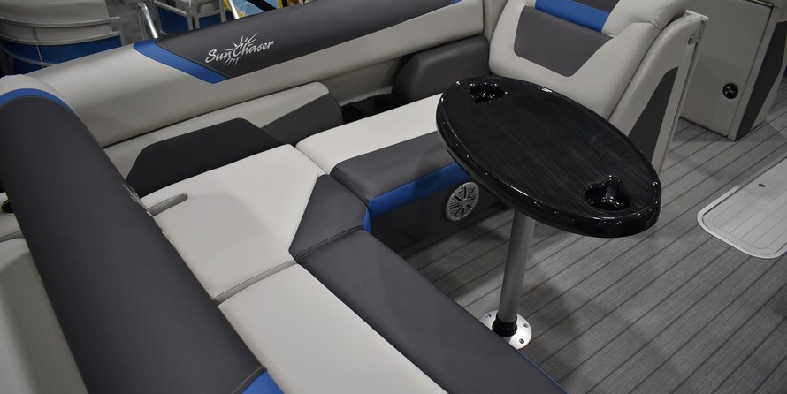 Sunchaser Boats Geneva Sport 24 LR DH Sport