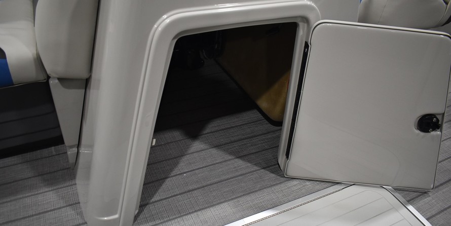 Sunchaser Boats Geneva Sport 24 LR DH Sport