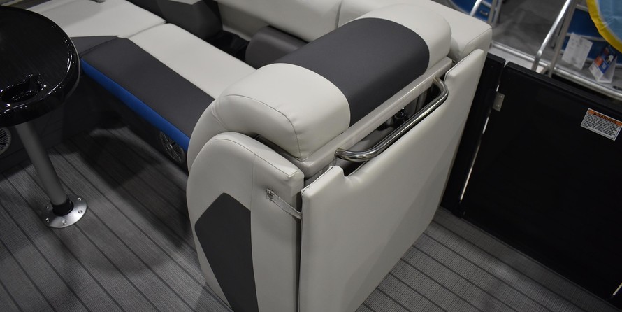 Sunchaser Boats Geneva Sport 24 LR DH Sport