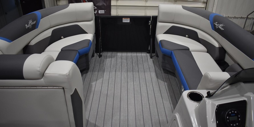 Sunchaser Boats Geneva Sport 24 LR DH Sport