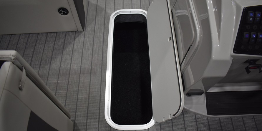 Sunchaser Boats Geneva Sport 24 LR DH Sport