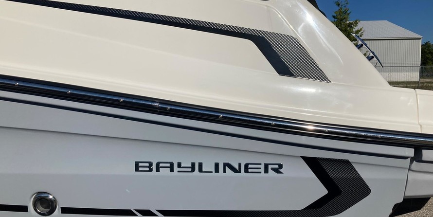Bayliner VR5 BOWRIDER