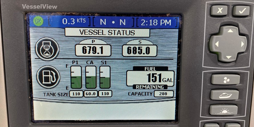 Boston Whaler 305 Conquest