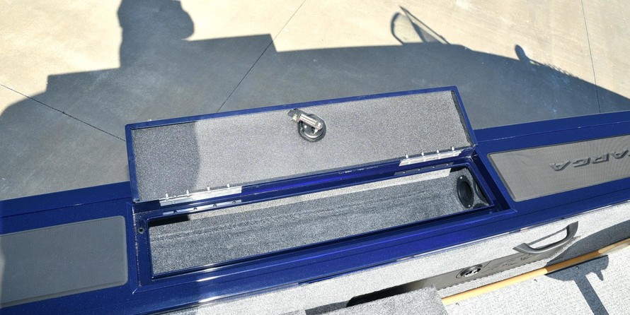 Tracker Targa V-18 Combo