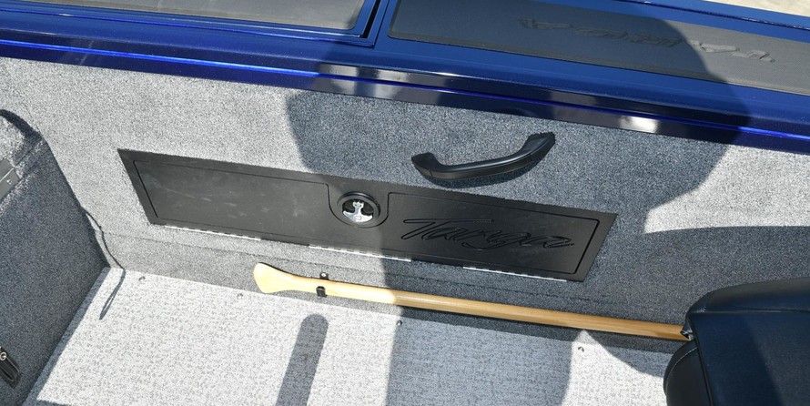 Tracker Targa V-18 Combo