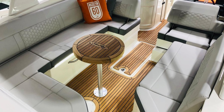 Sea Ray 270 SDX OB