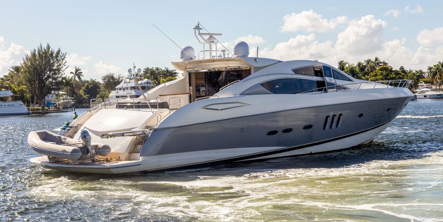 Sunseeker Predator 82