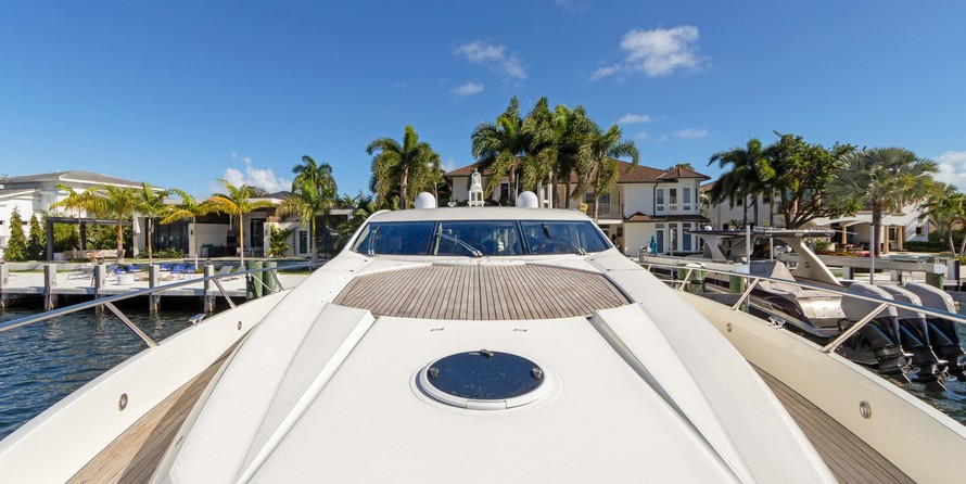 Sunseeker Predator 82