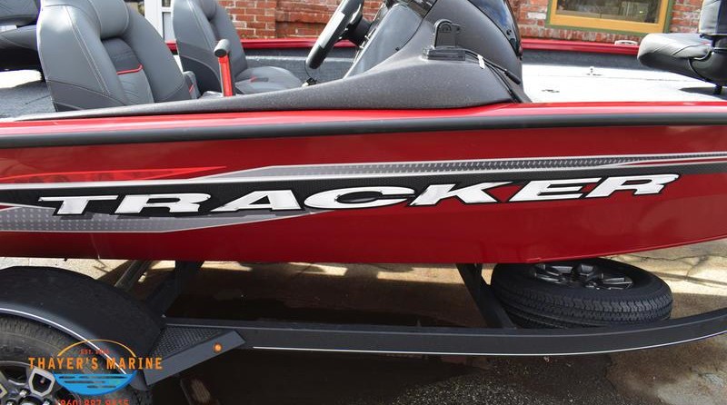 Tracker Pro Team 175 TXW