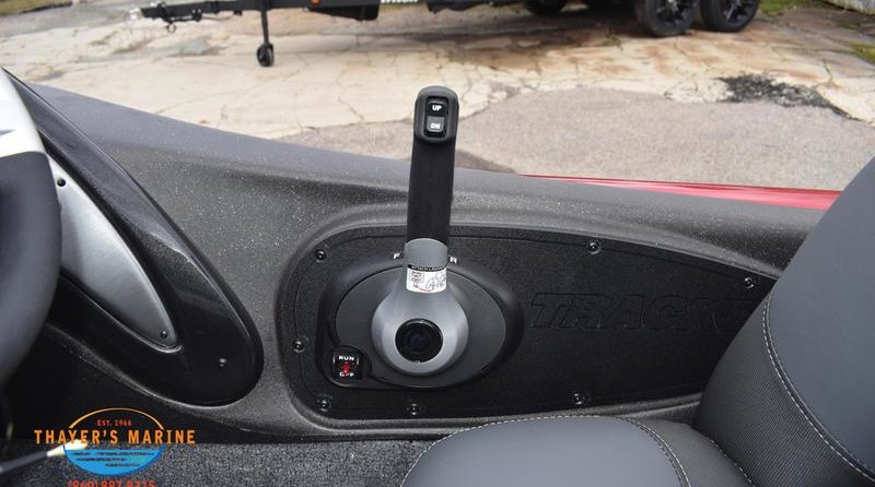 Tracker Pro Team 175 TXW