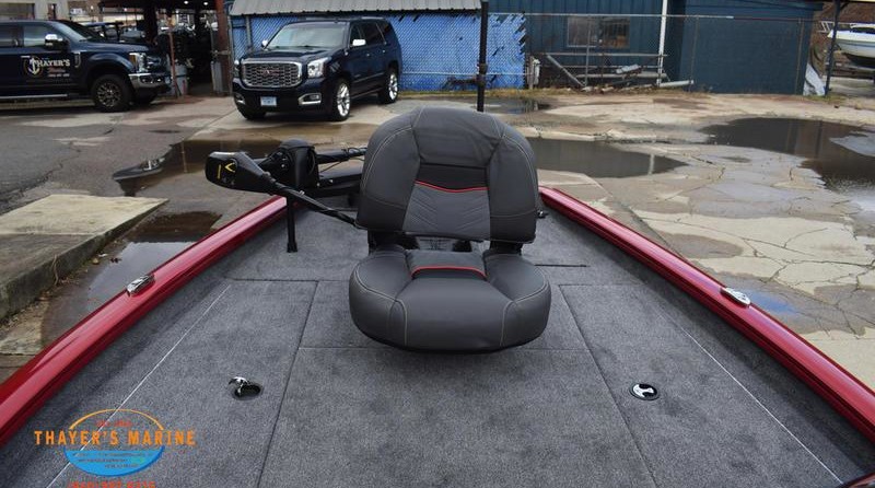 Tracker Pro Team 175 TXW