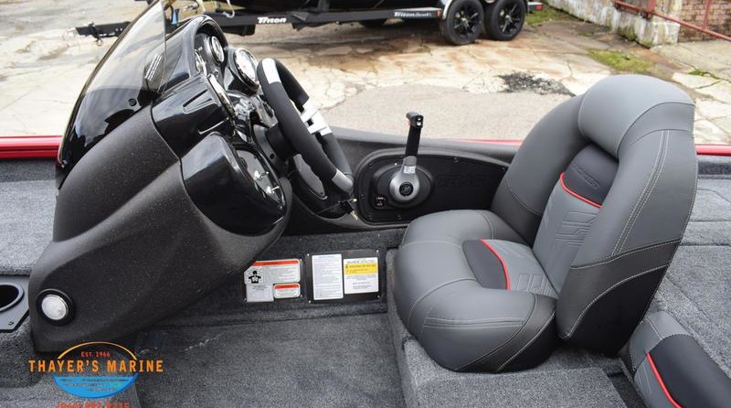 Tracker Pro Team 175 TXW