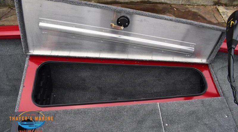 Tracker Pro Team 175 TXW