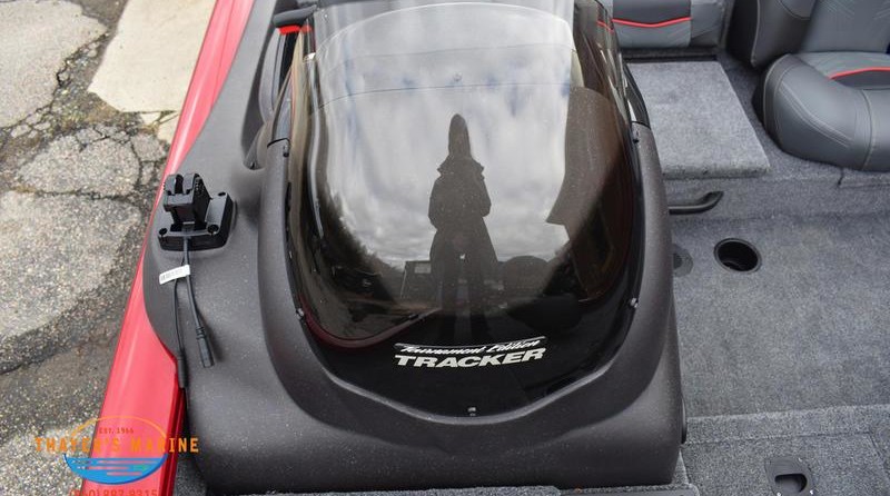 Tracker Pro Team 175 TXW