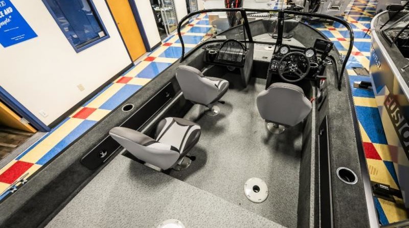 Starcraft Marine Starweld 16 DC Spark