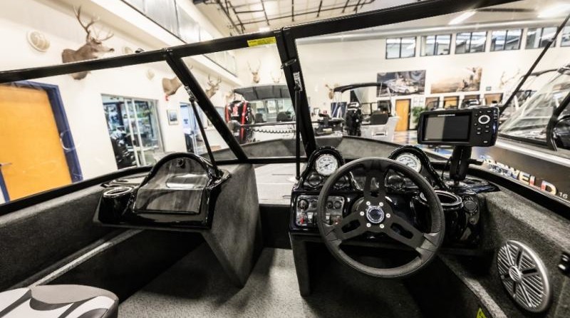 Starcraft Marine Starweld 16 DC Spark