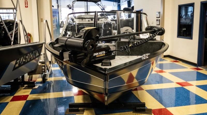 Starcraft Marine Starweld 16 DC Spark