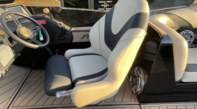 MB Sports B52 23
