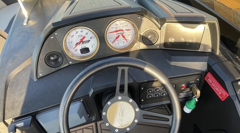 MB Sports B52 23