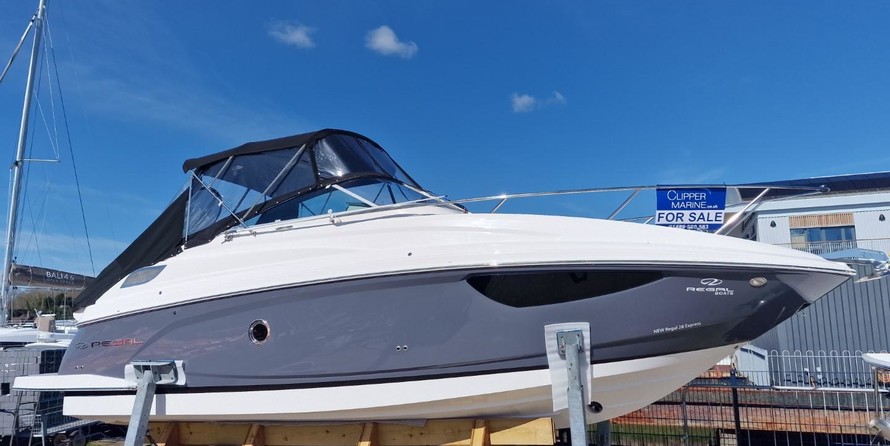 Regal 28 Express