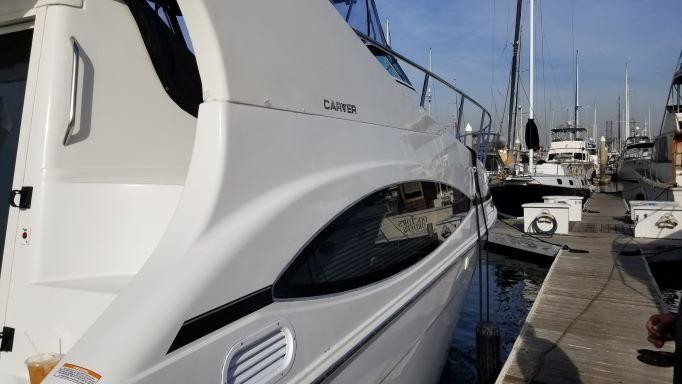 Carver 36 Mariner