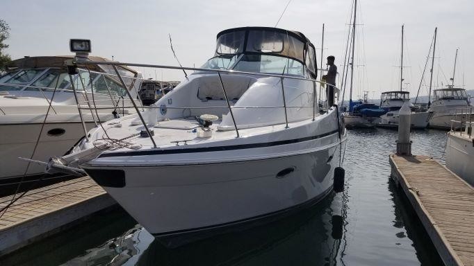 Carver 36 Mariner