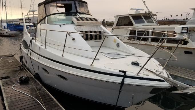 Carver 36 Mariner