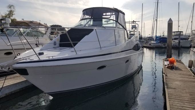 Carver 36 Mariner