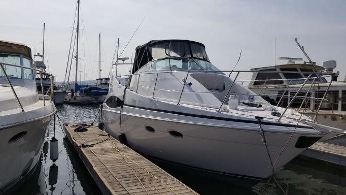 Carver 36 Mariner