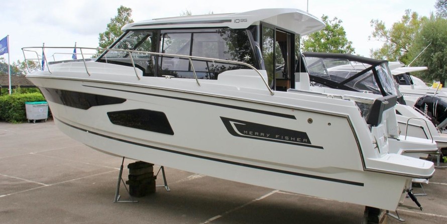 Jeanneau Merry Fisher 1095