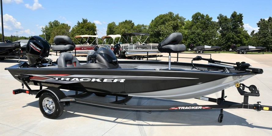 Tracker Pro Team 175 TXW