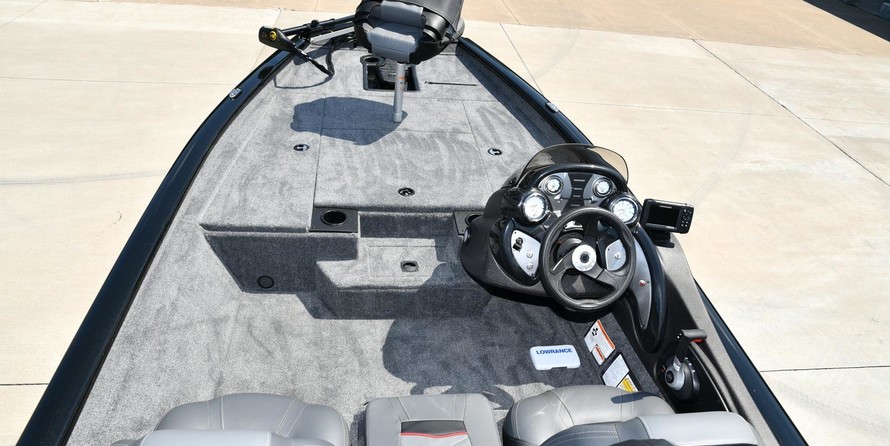Tracker Pro Team 175 TXW