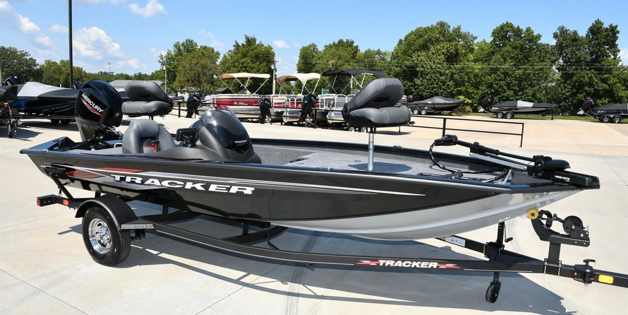 Tracker Pro Team 175 TXW