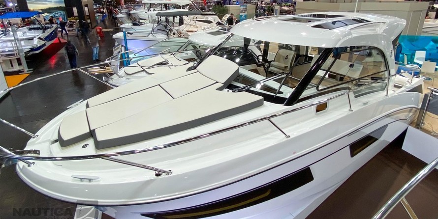 Beneteau Antares 9 OB