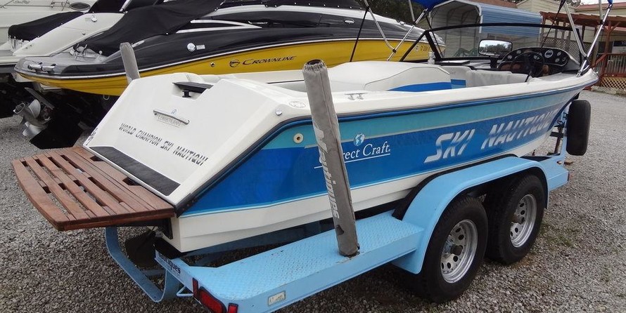 Correctcraft ski nautique