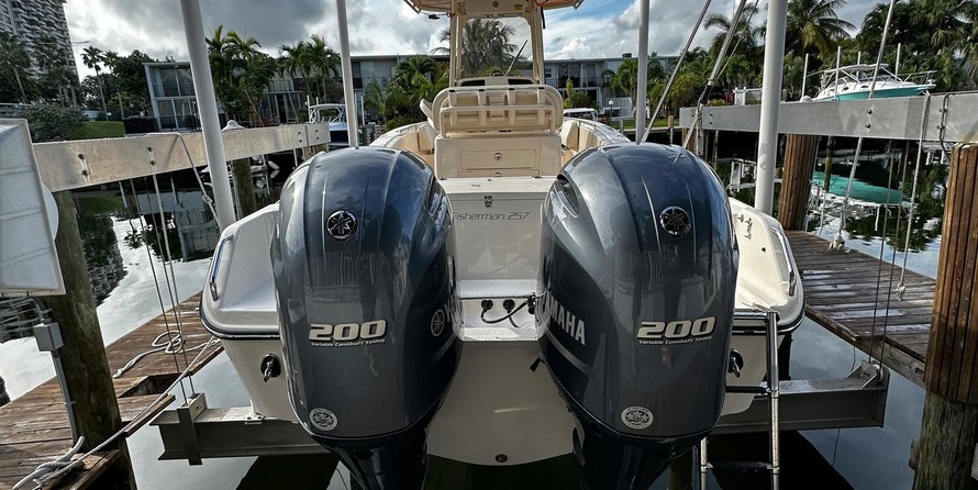 Grady-White Fisherman 257