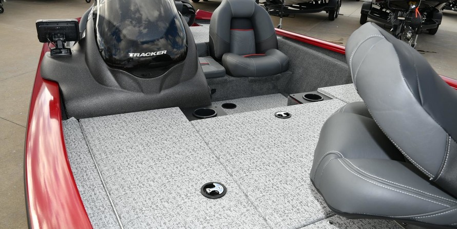 Tracker Pro Team 175 TXW