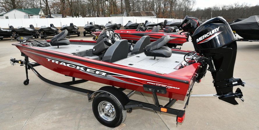 Tracker Pro Team 175 TXW
