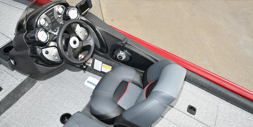 Tracker Pro Team 175 TXW